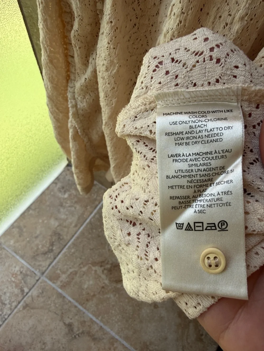 Anthropologie Lace Blouse Cream Pintucked Top Stretch Flutter Ruffle Sleeve XL - Picture 15 of 17